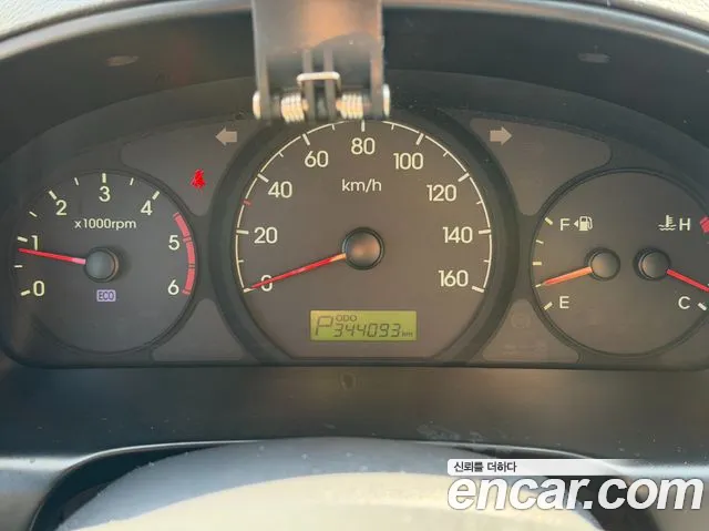 Hyundai Starex 2014 thumb 9