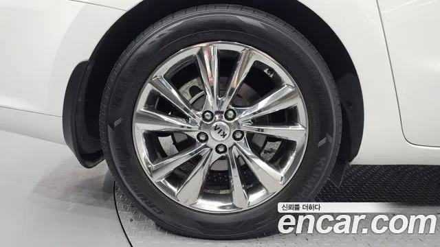 Kia Carnival 2019 thumb 5