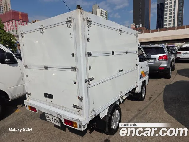 ChevroletGMDaewoo labo 2013 thumb 4