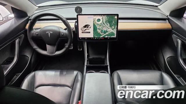 Tesla Model 3 2019 thumb 7