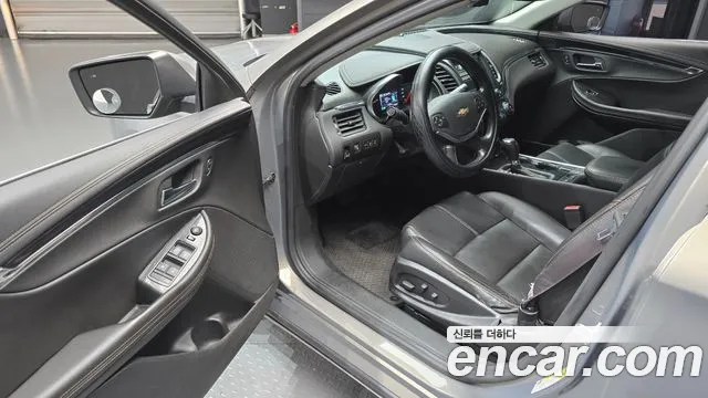 ChevroletGMDaewoo Impala 2017 thumb 10