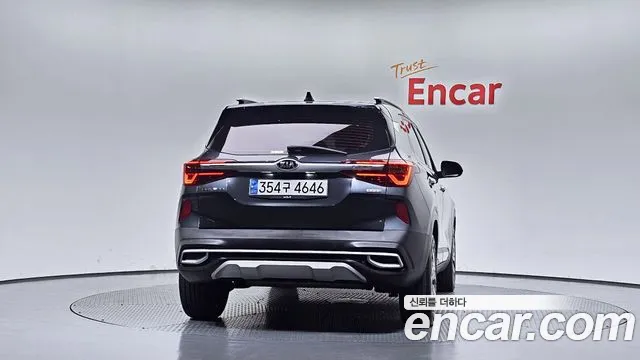 Kia Seltos 2020 thumb 4