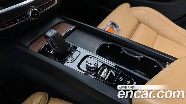Volvo V60 2021 thumb 9