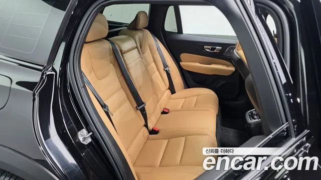 Volvo V60 2021 thumb 11