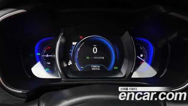 Renault-KoreaSamsung Koleos 2019 thumb 8