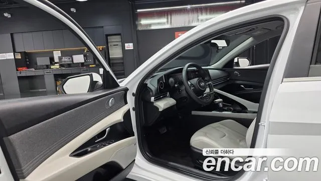 Hyundai Avante 2020 thumb 9
