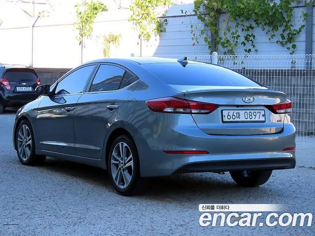 Hyundai Avante 2015 thumb 3