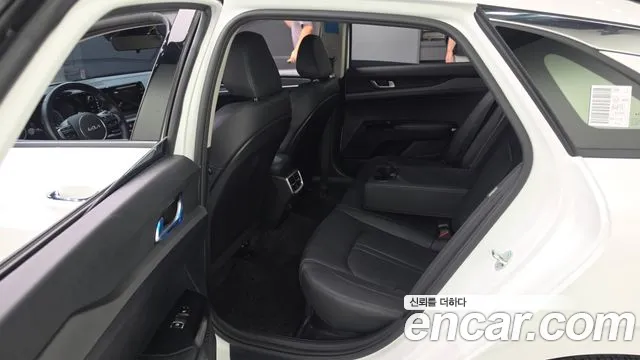 Kia K5 2023 thumb 12