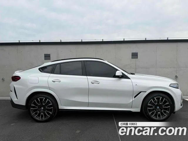 BMW X6 2023 thumb 6