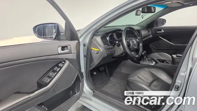 Kia K5 2014 thumb 10