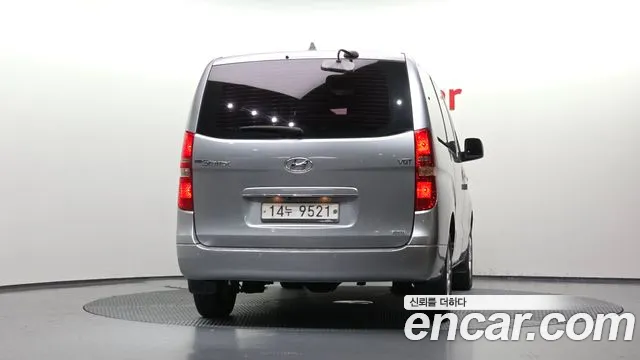 Hyundai Starex 2018 thumb 4