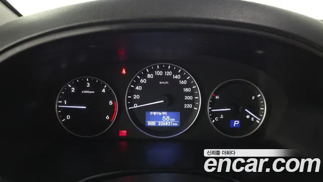Hyundai Starex 2018 thumb 8