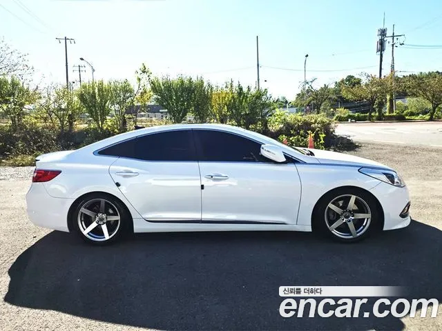 Hyundai Grandeur 2016 thumb 3