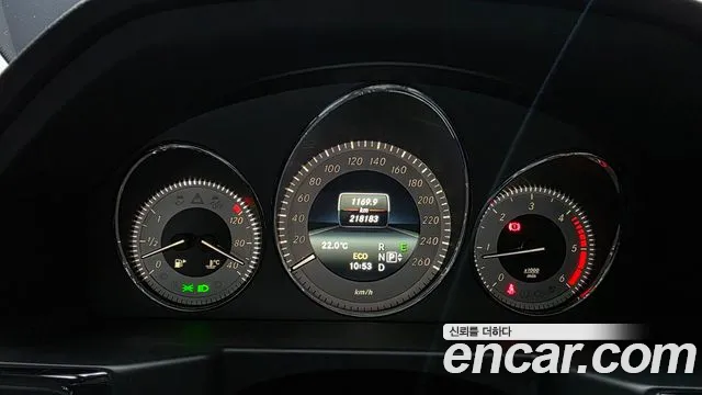 Mercedes-Benz GLK-Class 2014 thumb 8