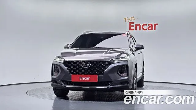 Hyundai Santa Fe 2018 thumb 3