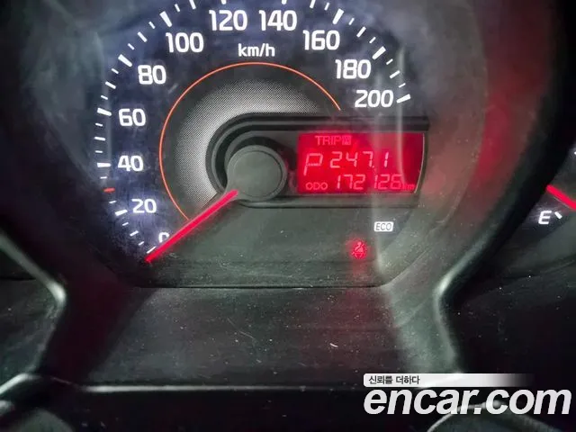 Kia Ray 2015 thumb 8