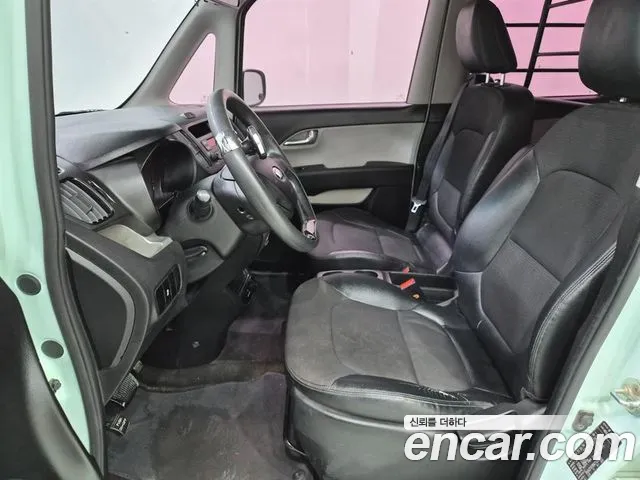 Kia Ray 2015 thumb 10