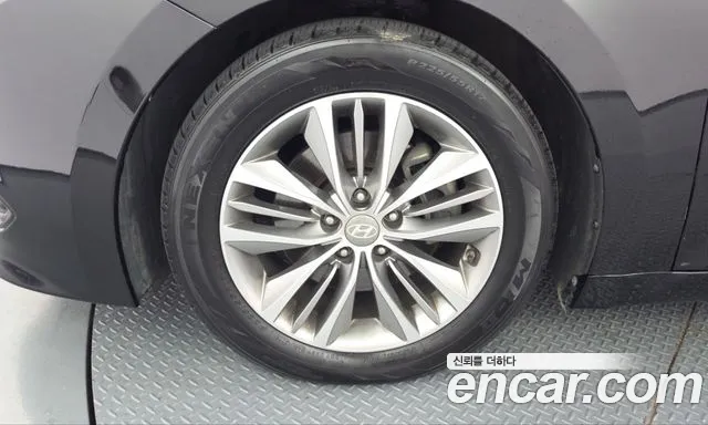 Hyundai Grandeur 2015 thumb 5
