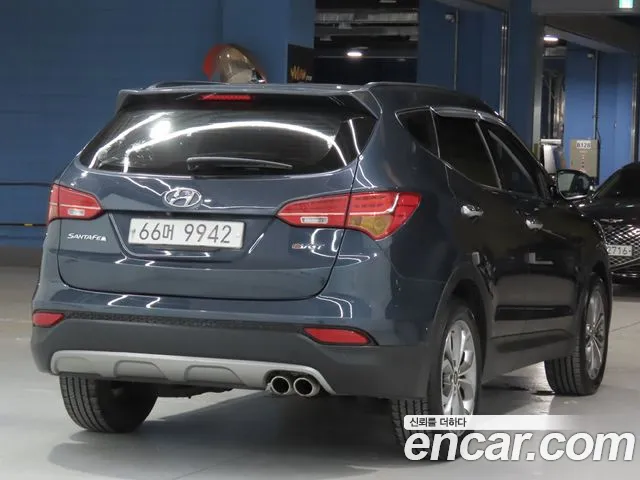 Hyundai Santa Fe 2014 thumb 4