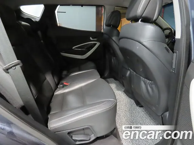 Hyundai Santa Fe 2014 thumb 9