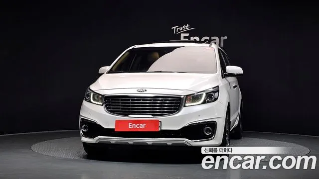 Kia Carnival 2018 thumb 3