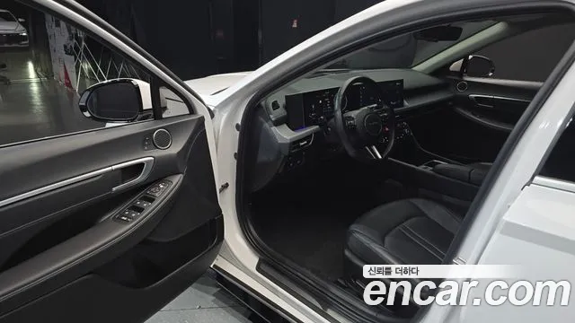 Hyundai Sonata 2023 thumb 10