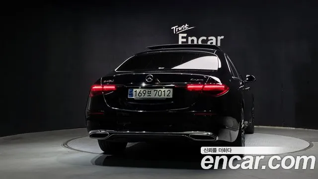 Mercedes-Benz S-Класс 2023 thumb 4