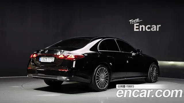 Mercedes-Benz E-Класс 2024 thumb 2