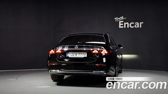 Mercedes-Benz E-Класс 2024 thumb 4