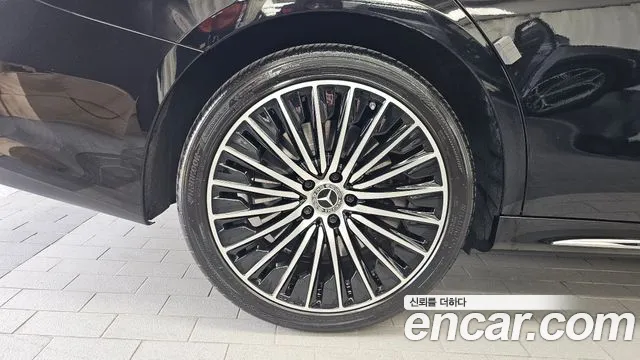 Mercedes-Benz E-Класс 2024 thumb 5