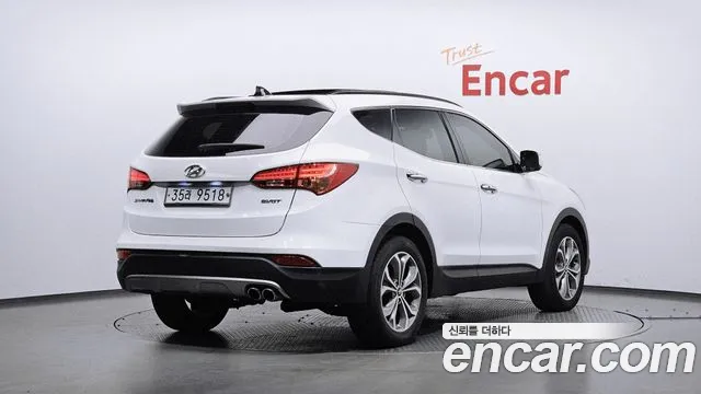 Hyundai Santa Fe 2012 thumb 2