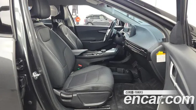 Kia EV6 2023 thumb 11