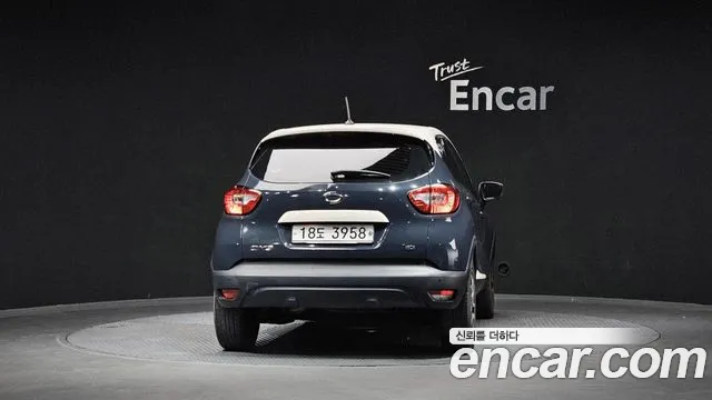 Renault-KoreaSamsung Captur 2015 thumb 4