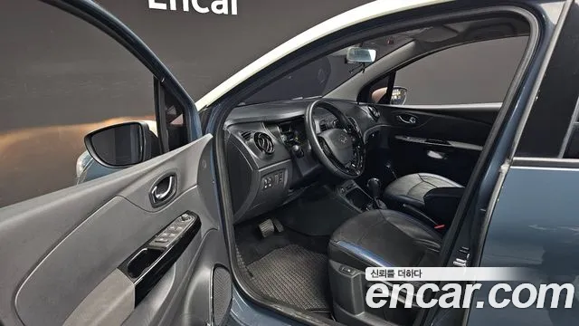 Renault-KoreaSamsung Captur 2015 thumb 10