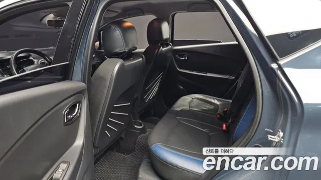 Renault-KoreaSamsung Captur 2015 thumb 11
