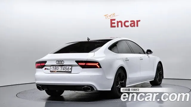 Audi A7 2013 thumb 2