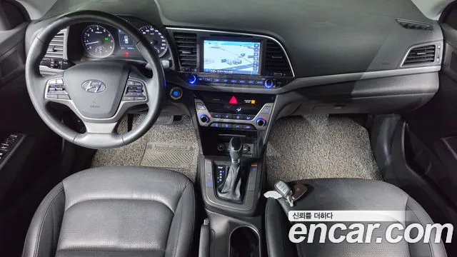Hyundai Avante 2016 thumb 7