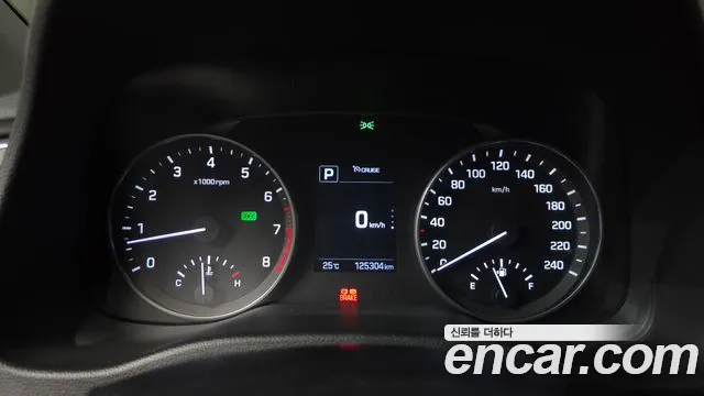 Hyundai Avante 2016 thumb 8