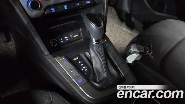 Hyundai Avante 2016 thumb 9