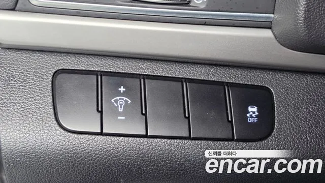 Hyundai Avante 2016 thumb 12