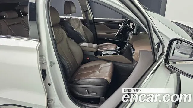 Hyundai Santa Fe 2018 thumb 10