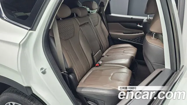 Hyundai Santa Fe 2018 thumb 11