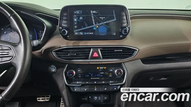 Hyundai Santa Fe 2018 thumb 12