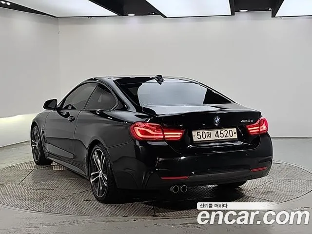 BMW 4-Series 2017 thumb 3