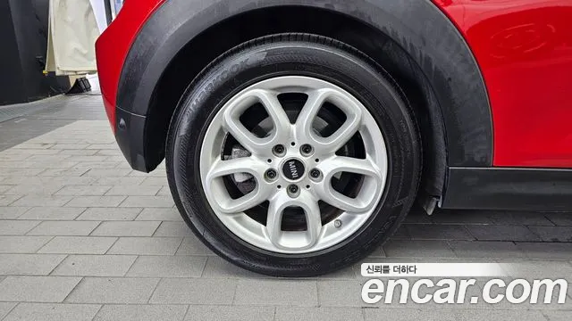 MINI Hatch 2015 thumb 5