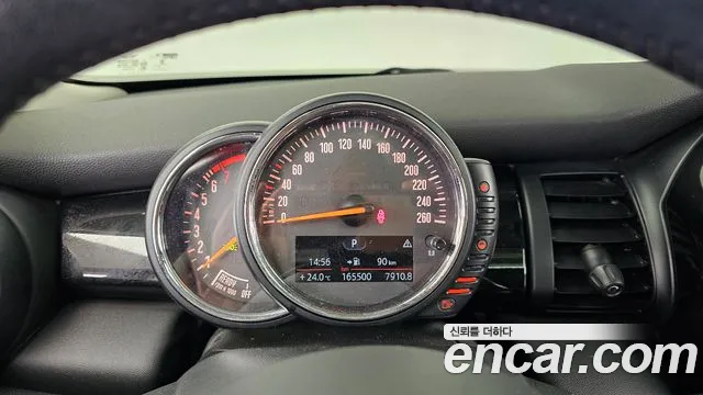 MINI Hatch 2015 thumb 8