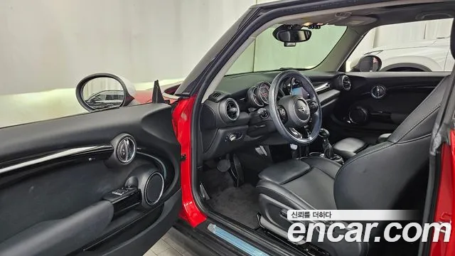MINI Hatch 2015 thumb 10