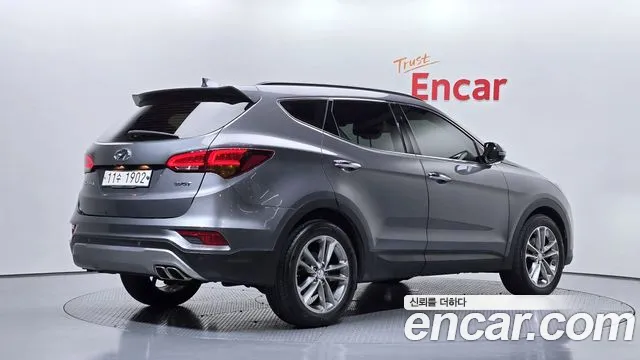 Hyundai Santa Fe 2015 thumb 2