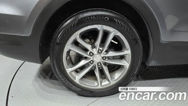 Hyundai Santa Fe 2015 thumb 5