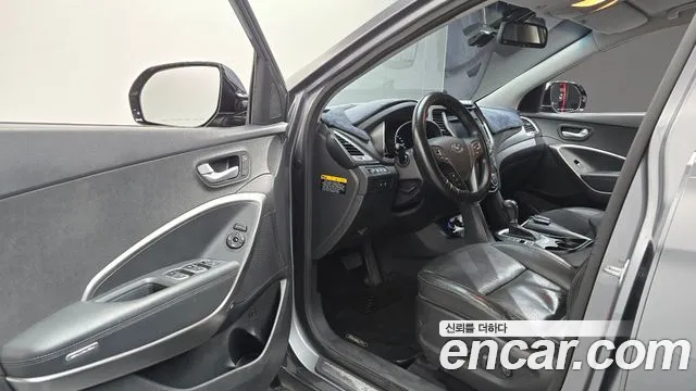 Hyundai Santa Fe 2015 thumb 10